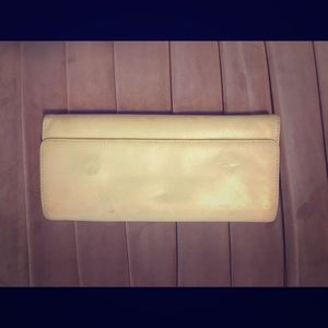 HOBI tri-fold wallet